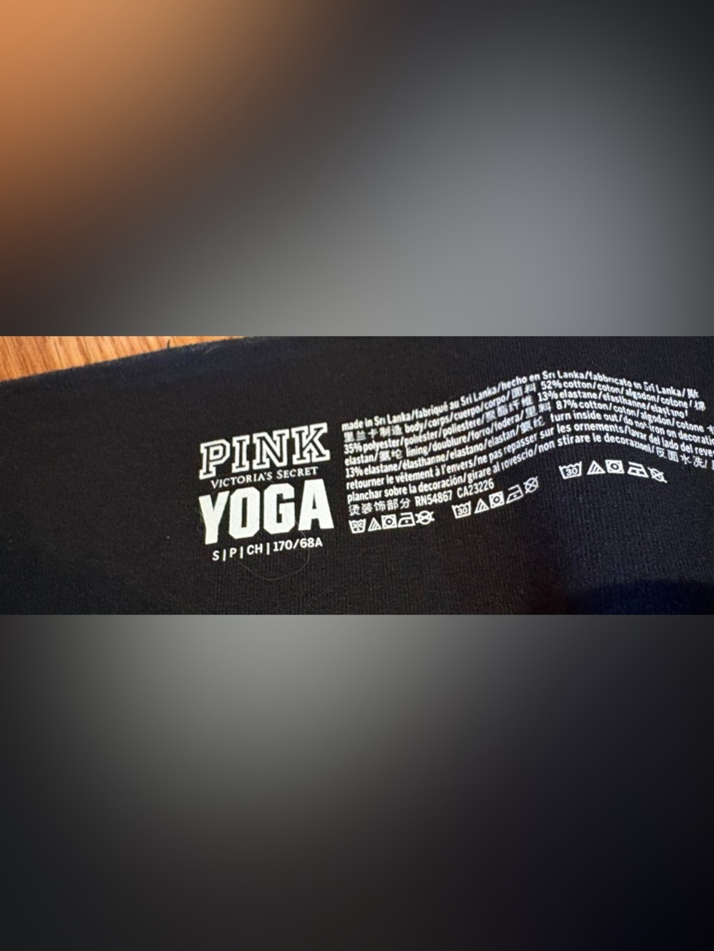 PINK Victoria's Secret Women's Black Logo Graphic Sequin Legging Size Small - Picture 2 of 5